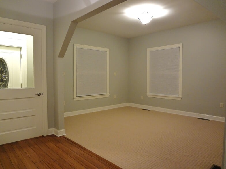 Living Room or Reception Area - 659 E 3rd St