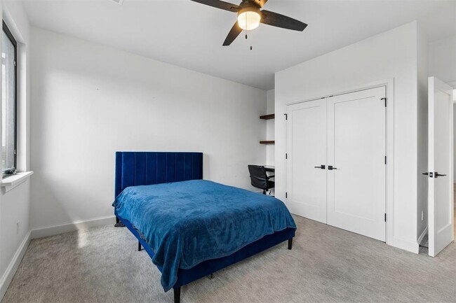 Building Photo - 2109 Wiregrass Dr