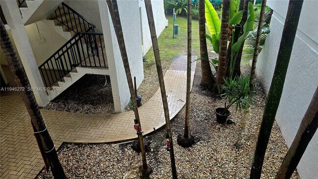 Building Photo - 2150 SW 16th Ave