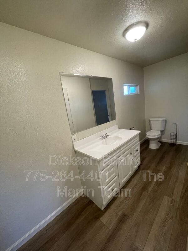 Building Photo - 42 Caliente St