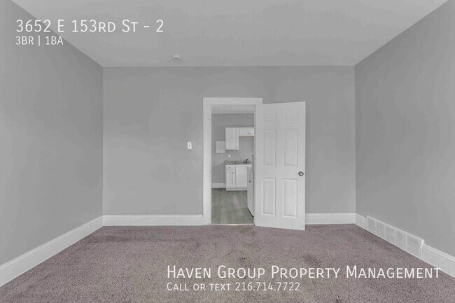 Building Photo - 3652 E 153rd St