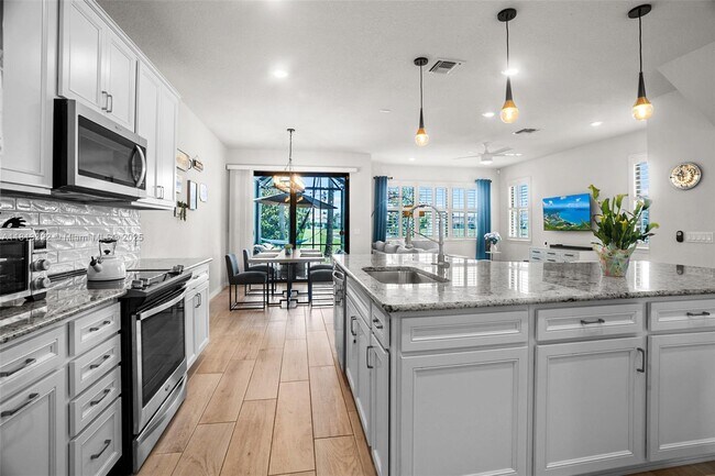 Building Photo - 8239 Tailshot Ct