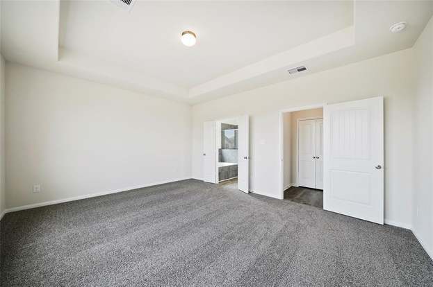 Building Photo - 13096 Laura Lake Dr