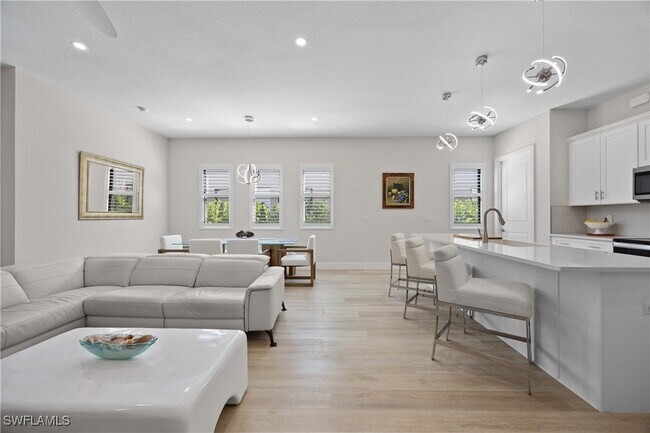 Building Photo - 5832 Jasper Dr