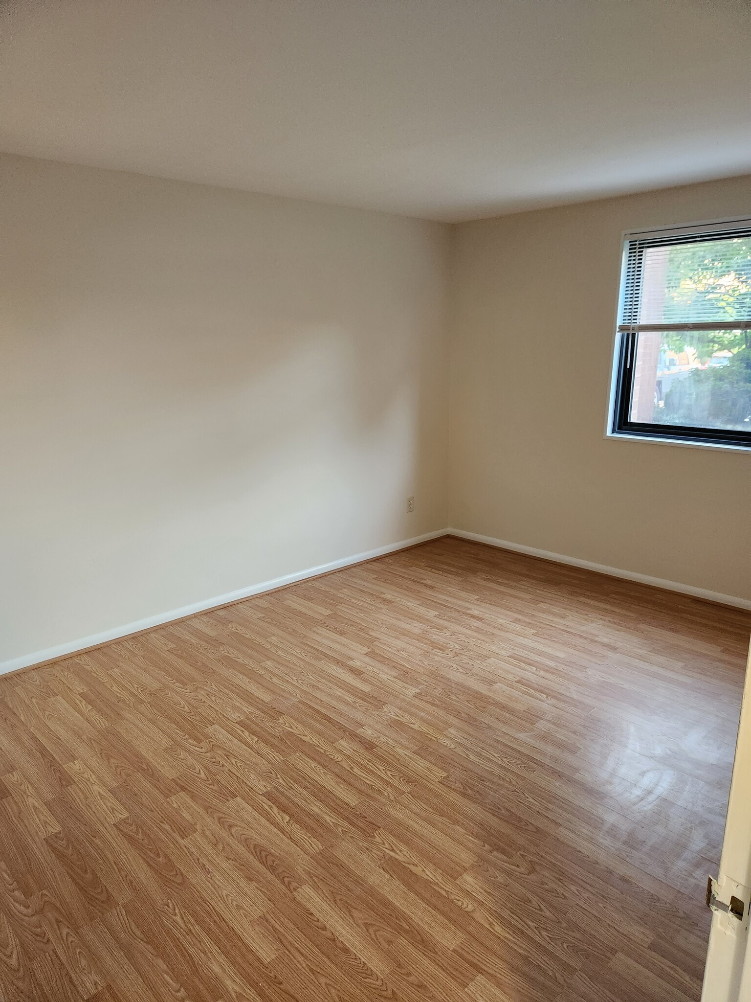 master bedroom - 1931 N Cleveland St