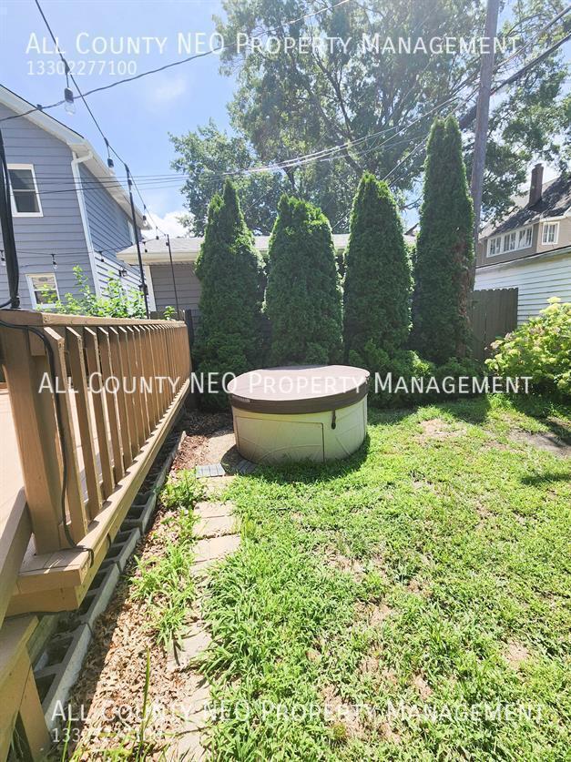 Building Photo - 1578 Olivewood Ave