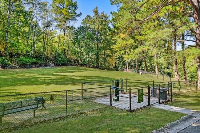 Building Photo - 347 Ivy Glen Cir
