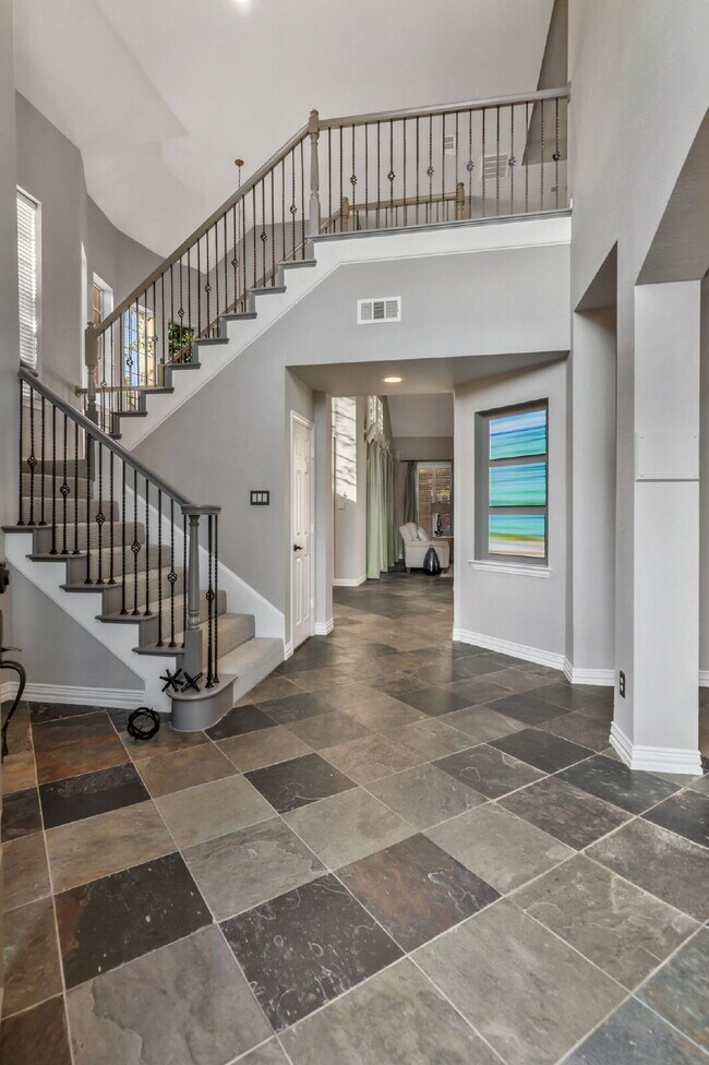 Building Photo - "Stunning Partially Furnished 5-Bedroom Home with Pool & Outdoor Living Center!"