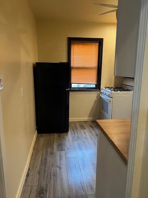 Building Photo - 751 Garfield Ave