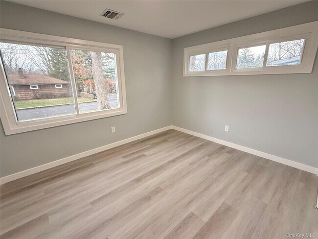 Building Photo - 51 Wileman Ave