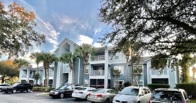 Building Photo - Lake Mary - 2 Bedroom, 2 Bathroom - $1,695.00