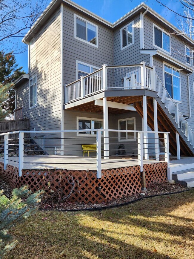 Building Photo - Parker home in Desired Stonegate Neighborhood!