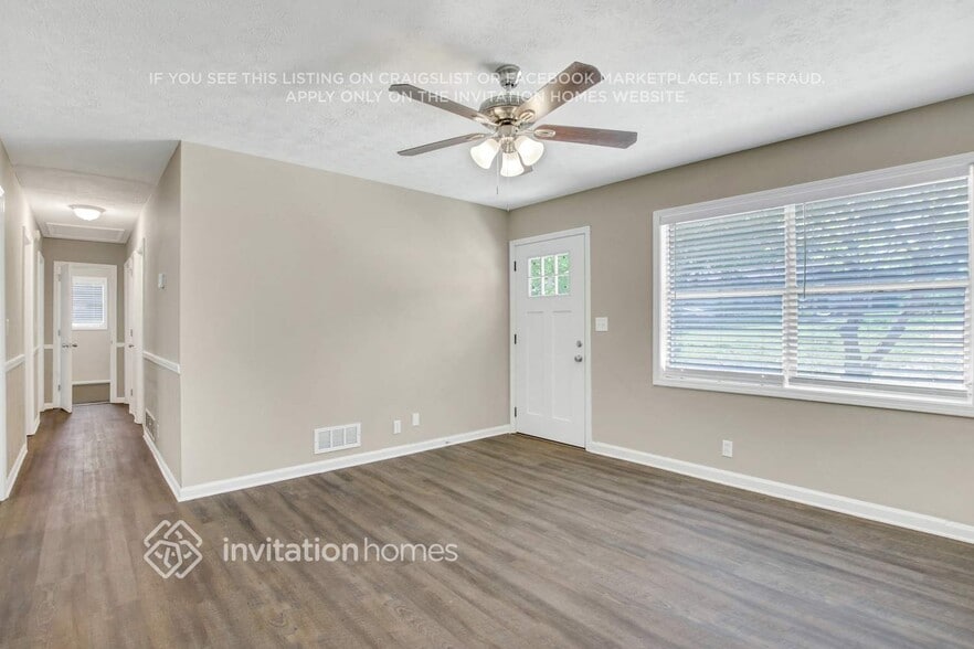 Building Photo - 4380 Colony E Dr