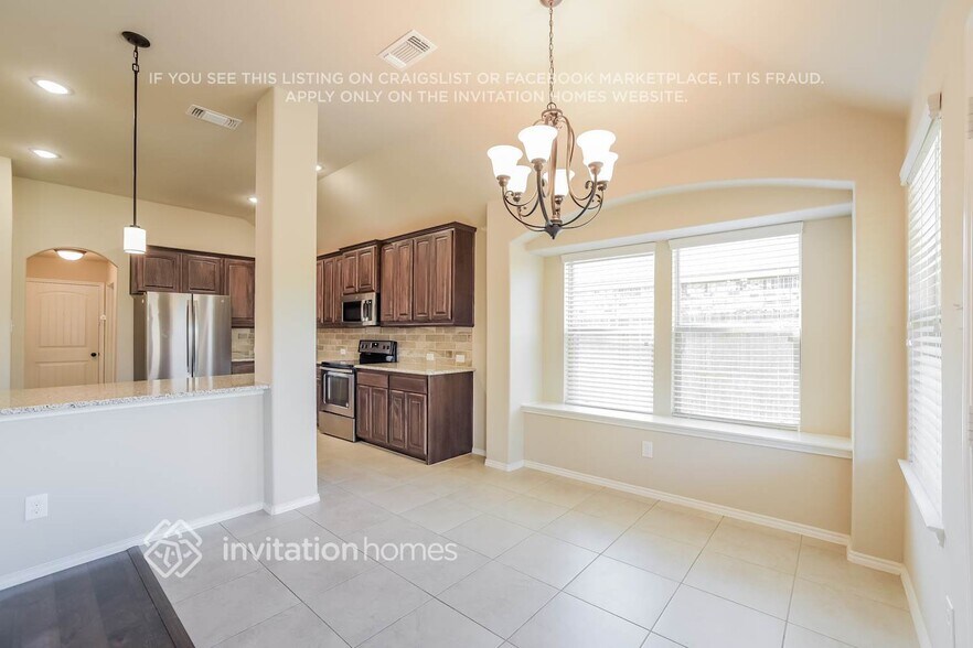 Building Photo - 249 Buckskin Dr