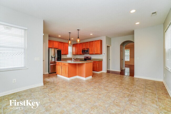 Building Photo - 5620 Cardin Blvd