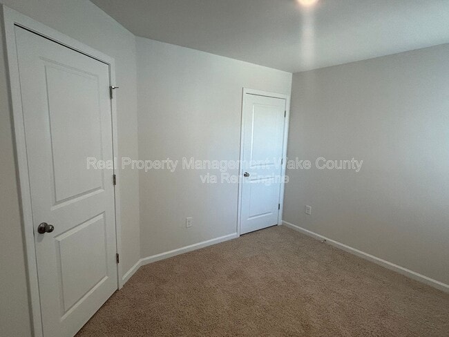 Building Photo - 8515 Beckett Chase Wy