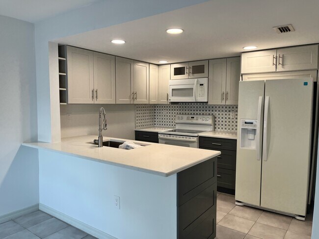 Wine shelves on the left! - 4580 SW 68th Court Cir