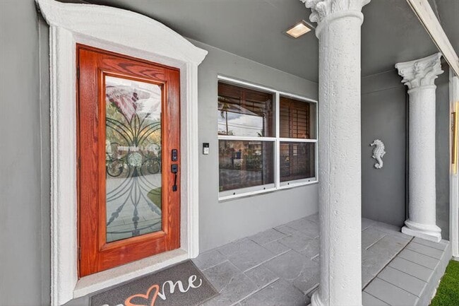 Building Photo - 2407 NE 17th Terrace