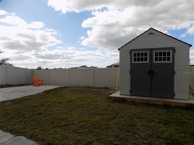 Building Photo - 1713 Chatsworth Cir