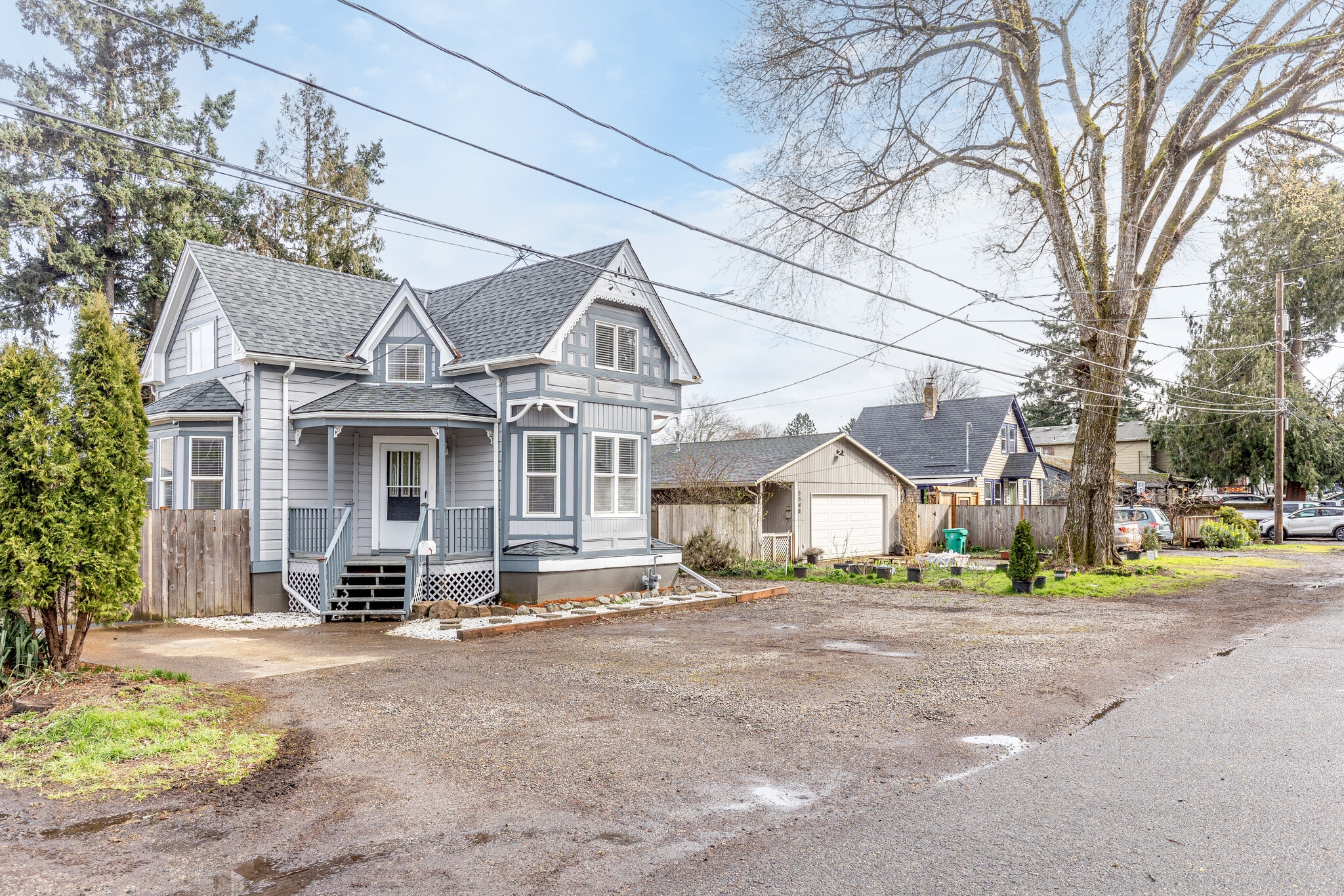 Victorian - 1144 SE 85th Ave