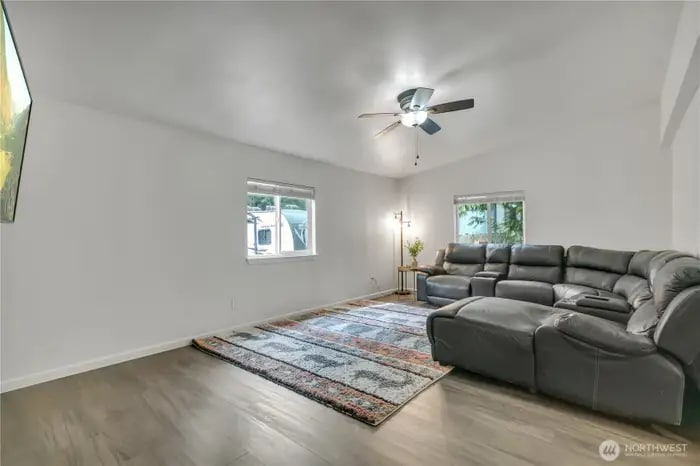 Building Photo - 18708 229th Ave E