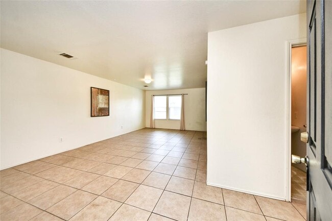 Building Photo - 22815 Sherioaks Ln