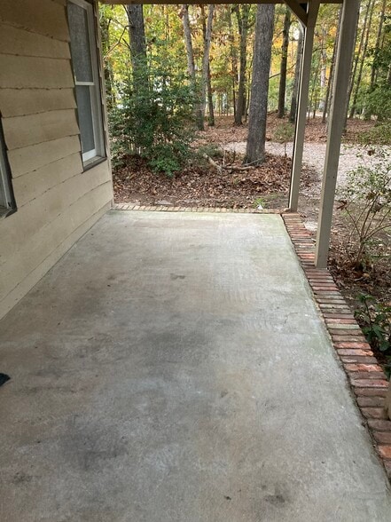 Rocking chair front porch - 2212 Old Kearney Rd
