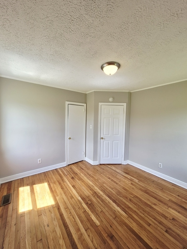 Building Photo - 2917 Creighton Rd