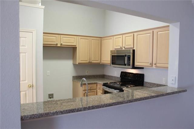 Building Photo - 5015 Mountain Spring Trail