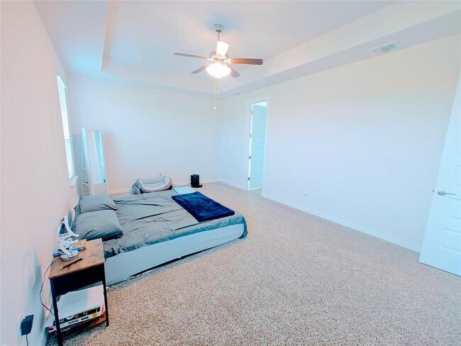 Building Photo - 228 Mystic Cyn Ln
