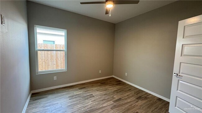 Building Photo - 17 S 43rd St