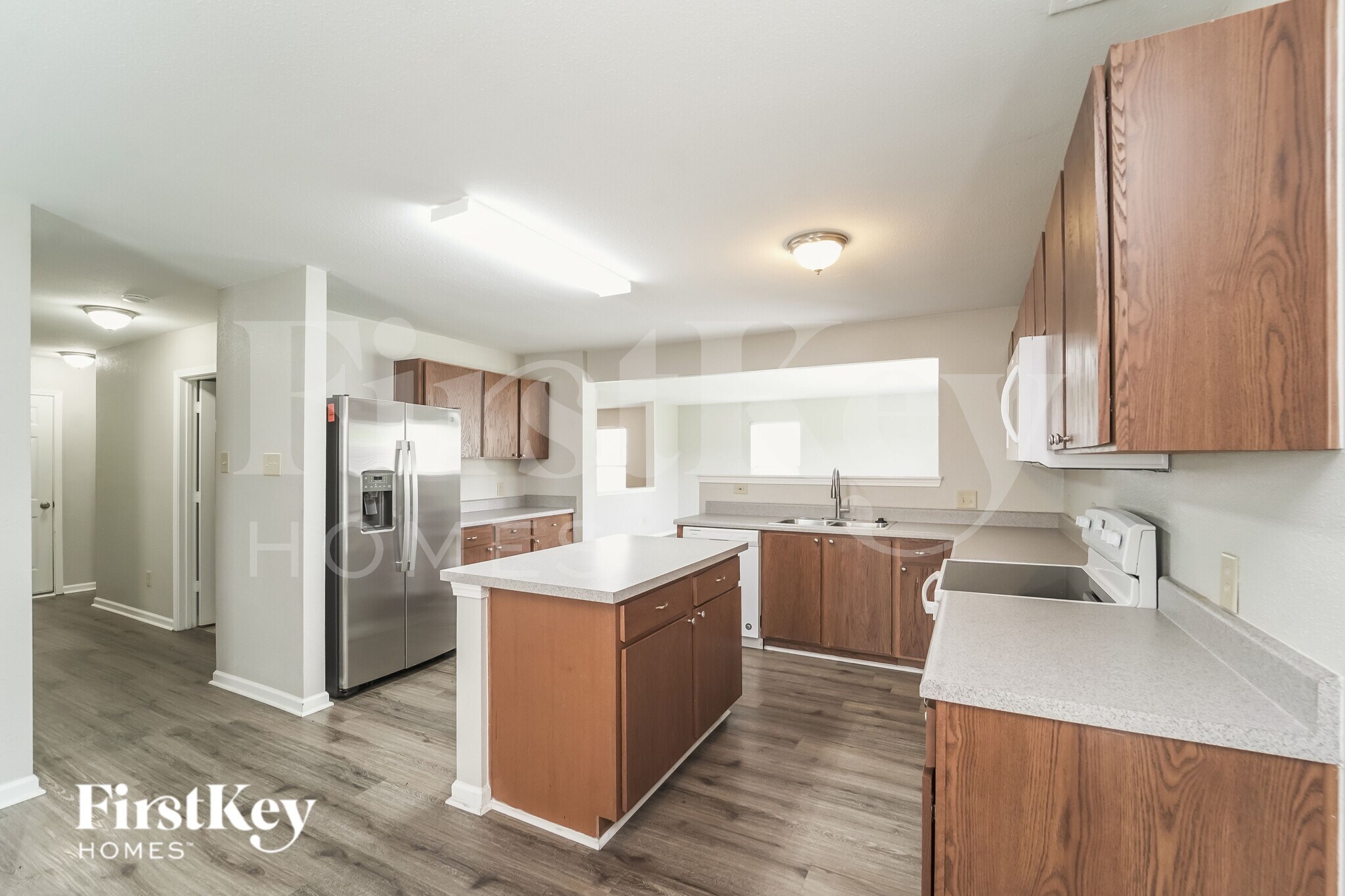 Building Photo - 1112 Rainier Ln