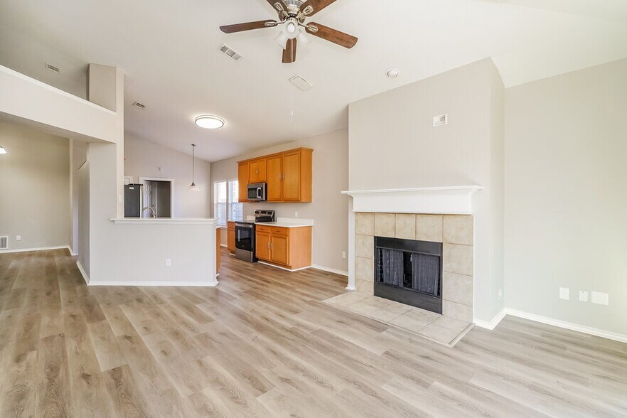 Building Photo - 2668 Pioneer Bluffs Rd