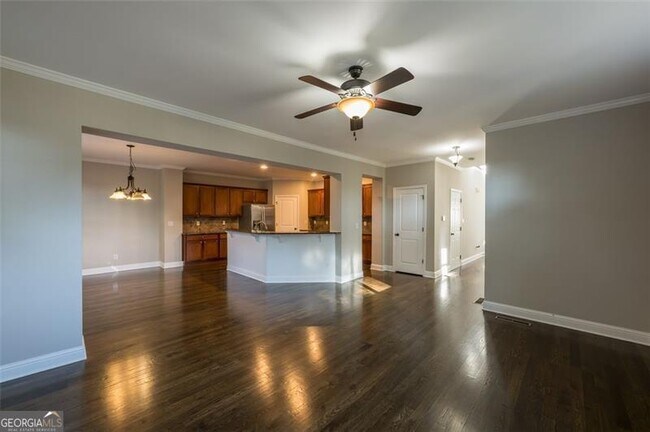 Building Photo - 2707 Silver Hill Terrace SE
