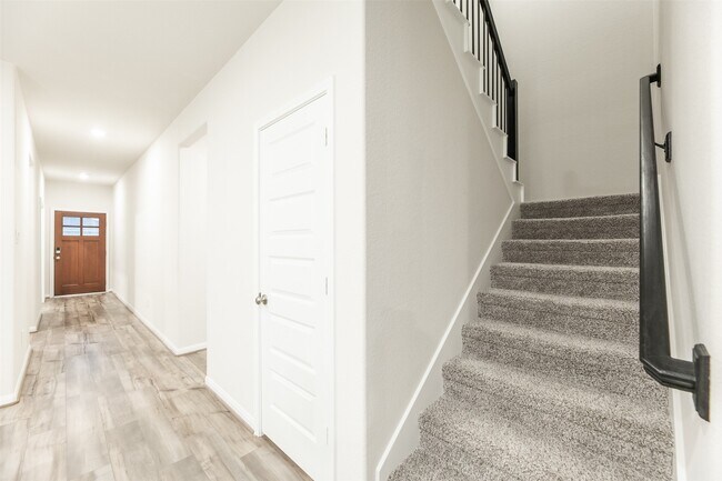 Building Photo - 13118 Everpine Trl
