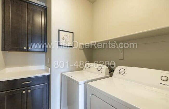 Building Photo - NO DEPOSIT option available for qualified ...