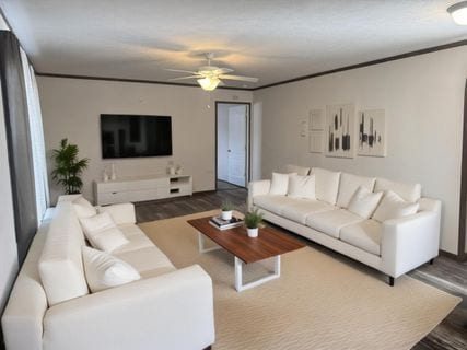 Building Photo - 57 Arbor St