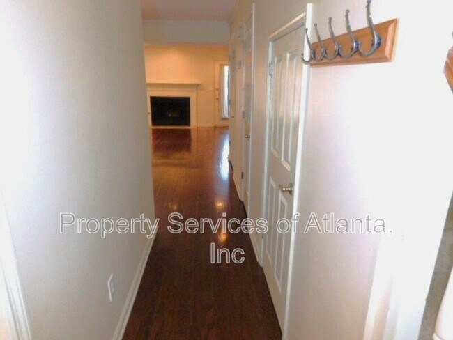 Building Photo - 1245 S Ponce De Leon Ave NE