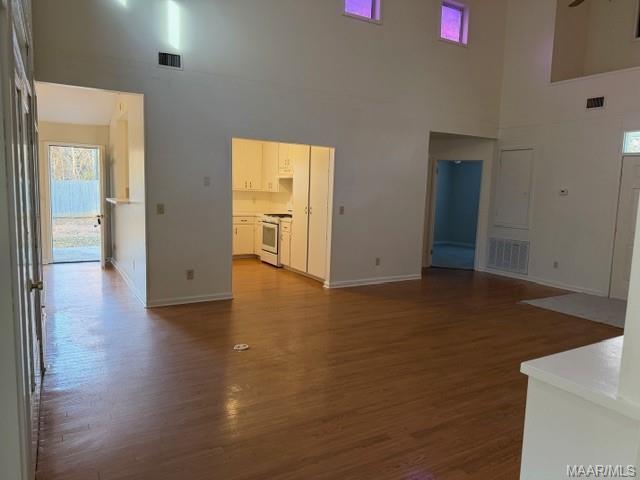 Building Photo - 178 Gardenia Ct