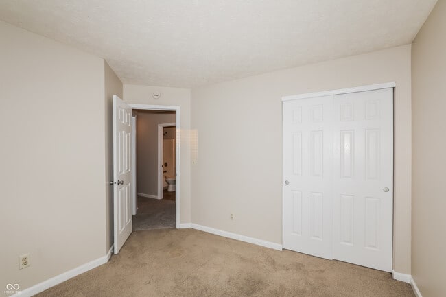 Building Photo - 2011 Lohr Dr