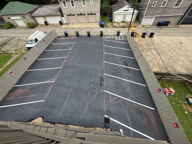 Building Photo - 1233 Bardstown Rd