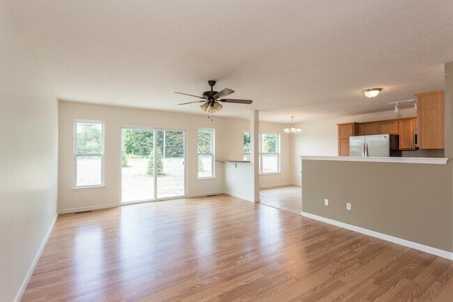 Building Photo - 6 Sunpath Wy