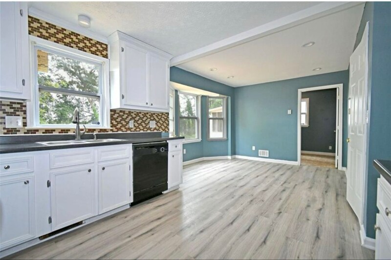 Building Photo - 2605 Waterford Park Dr