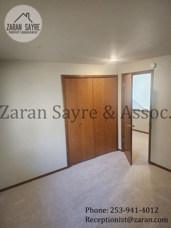 Building Photo - 399 - Gorgeous 3-bedroom!