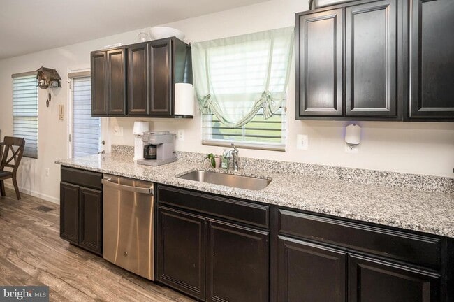 Building Photo - 12062 Rundle Crossing