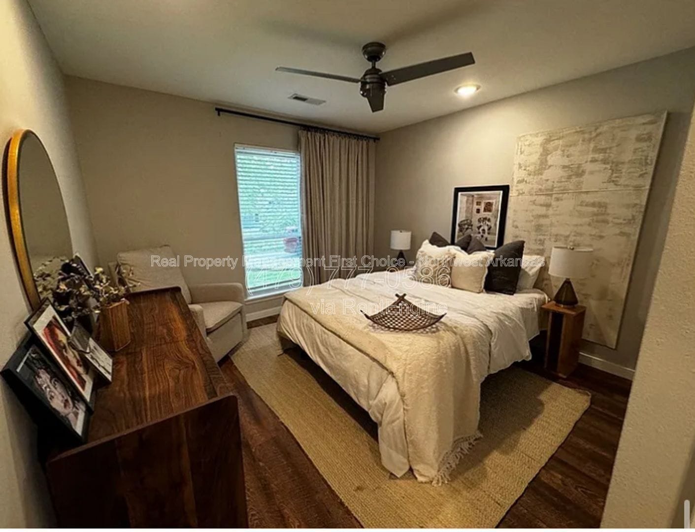 Building Photo - 1739 Creek Ct