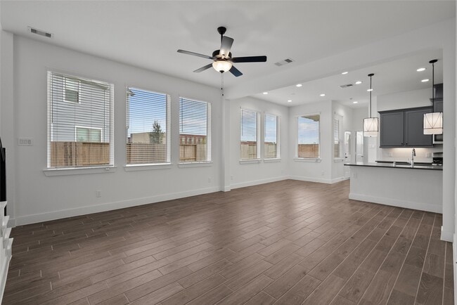 Building Photo - 4935 Anders Ln