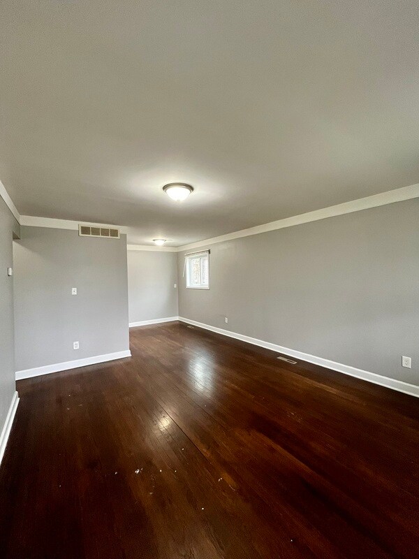 Building Photo - 4656 Detroit St