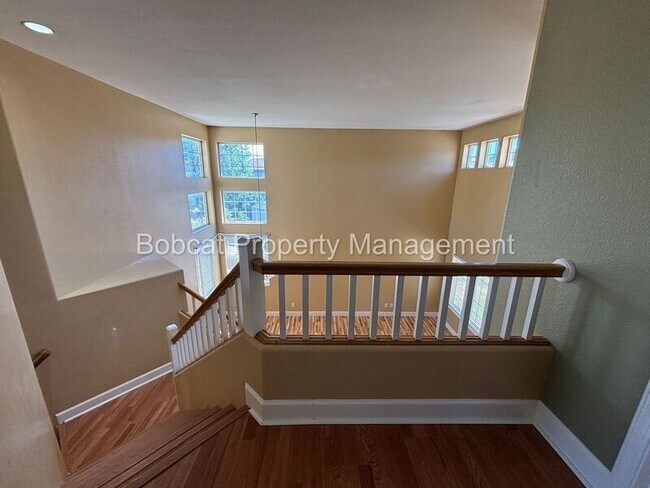 Building Photo - 1477 Ridge Point Dr