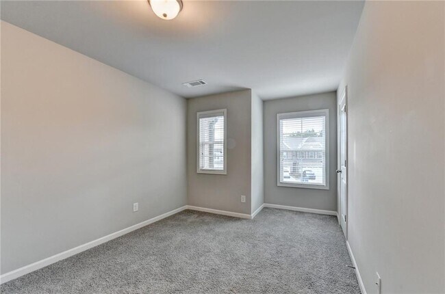 Building Photo - 2408 Morgan Creek Rd